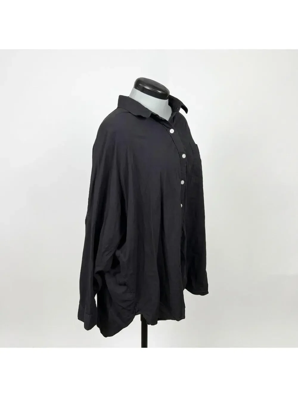 American Eagle Black Button Up Blouse (L) - Picture 2 of 4